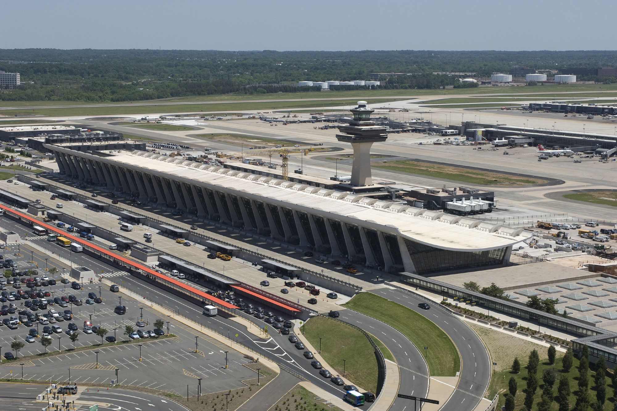 Washington Dulles International Airport the largest airport in the world