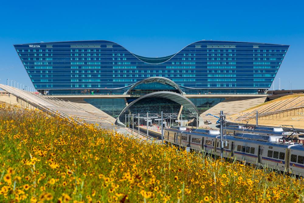 denver international airport hotels