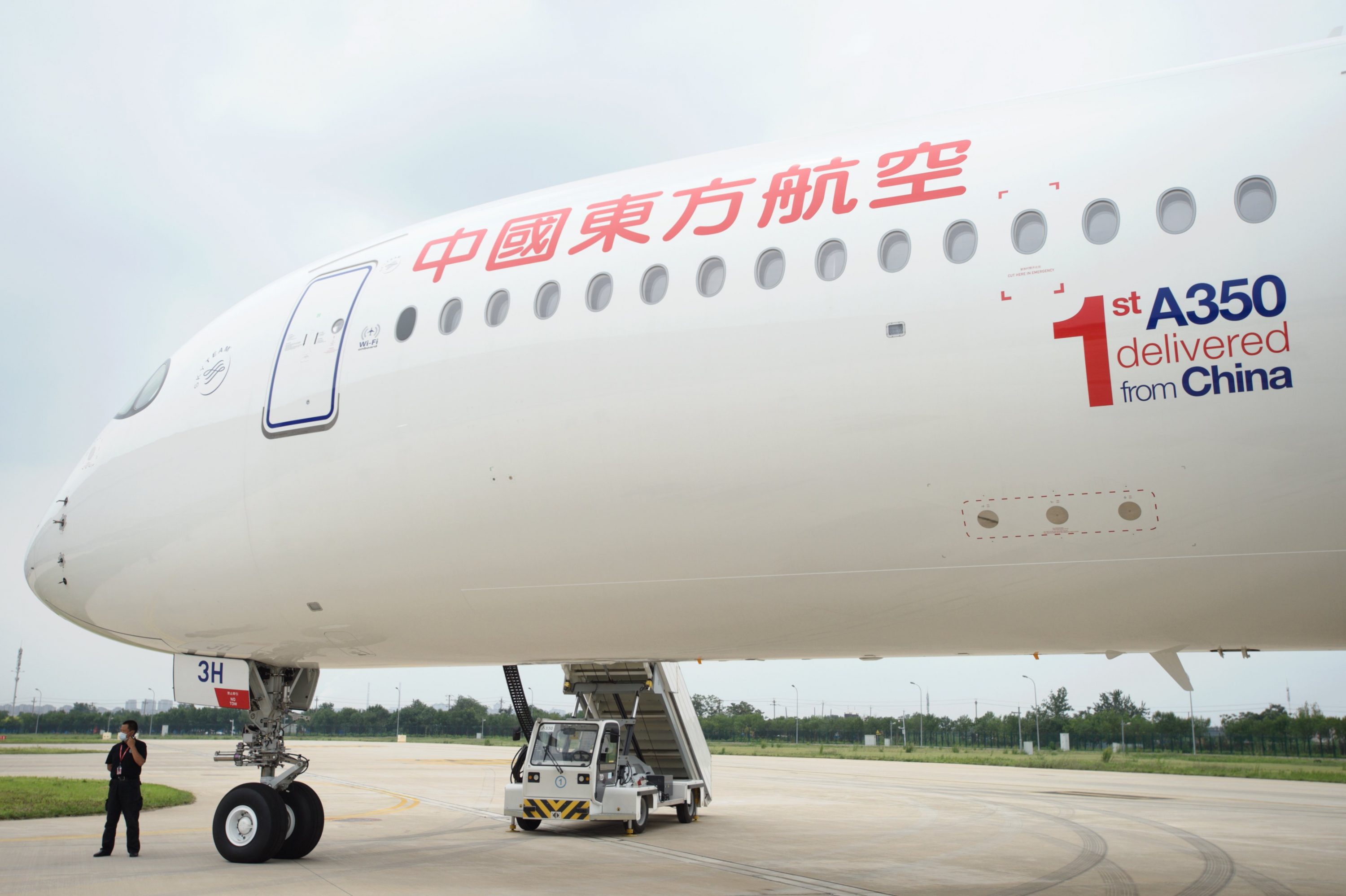 Airbus's first A350 aircraft delivered in China in Tianjin