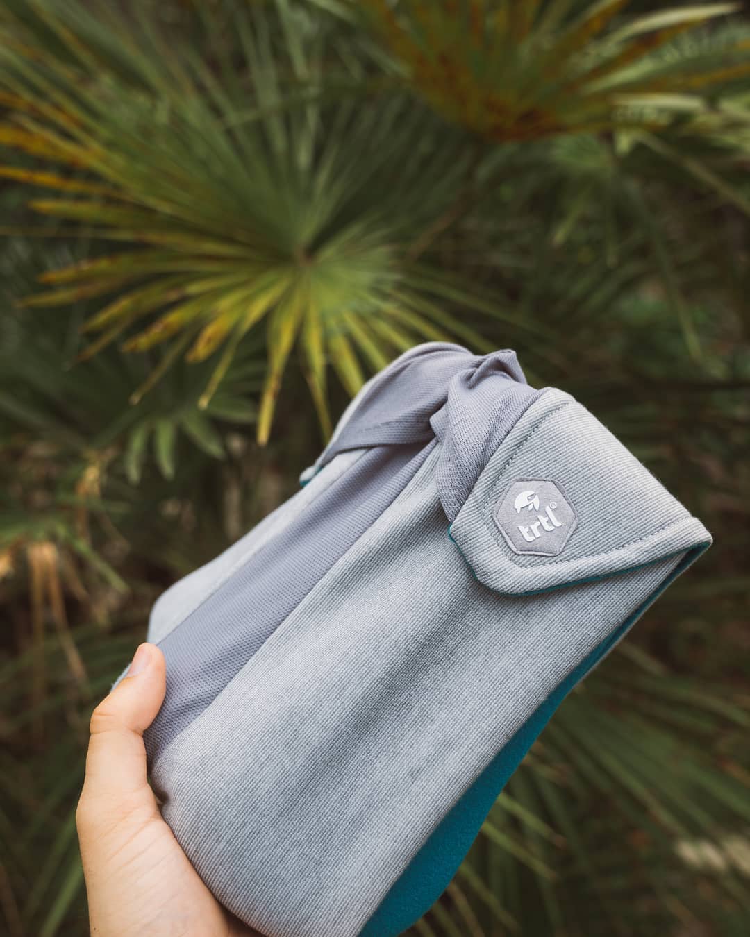 best neck pillow for airplane travel