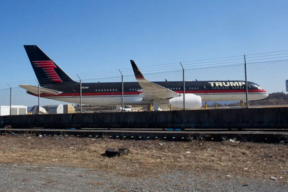 Trump 757