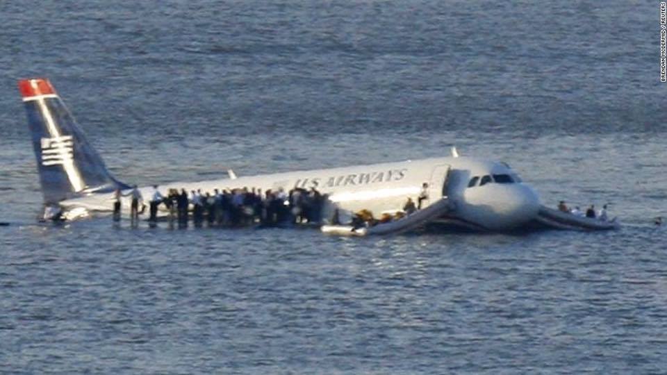 Twin-engine failure Miracle on the Hudson