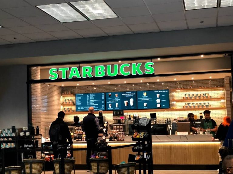 starbucks-dfw-airport-aviation-nepal