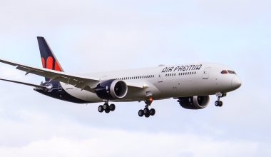 Air Premia 787 HL8387 Photo by Jennifer Schuld 2