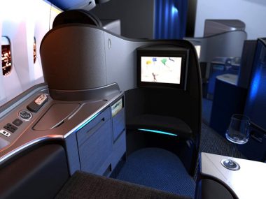 Delta VS United , First and Economic class? Which One Is the Best?