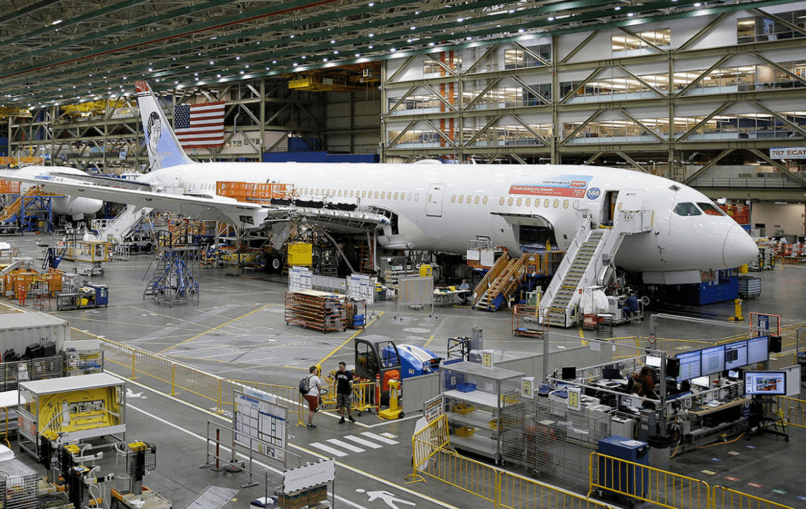 Boeing unveils new manufacturing flaw with 787 Dreamliner