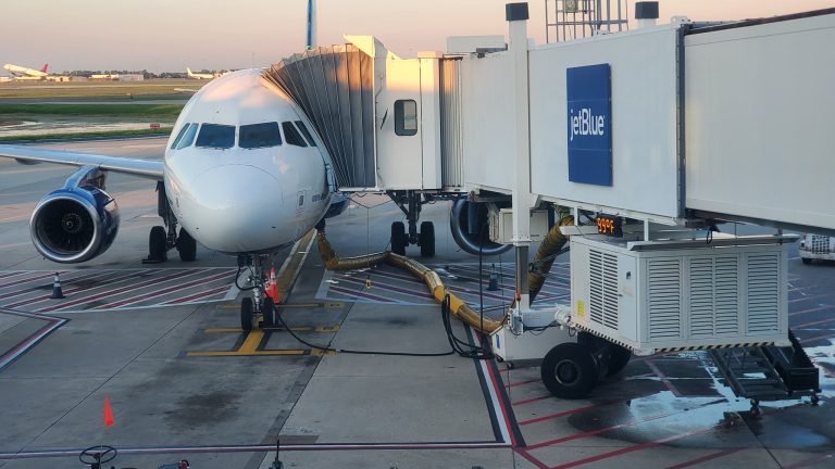 JetBlue Terminal Newark: A tour guide | Aviation Blogs